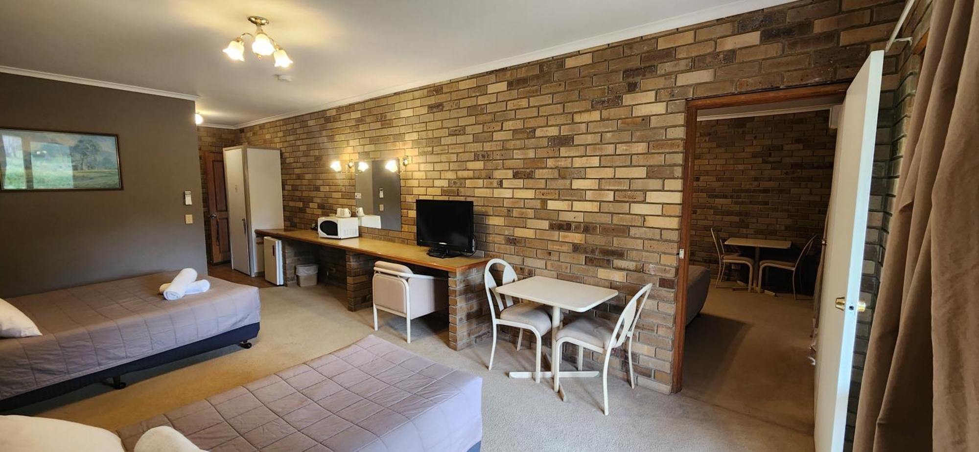 Magdala Motor Lodge & Lakeside Restaurant Stawell Exteriör bild