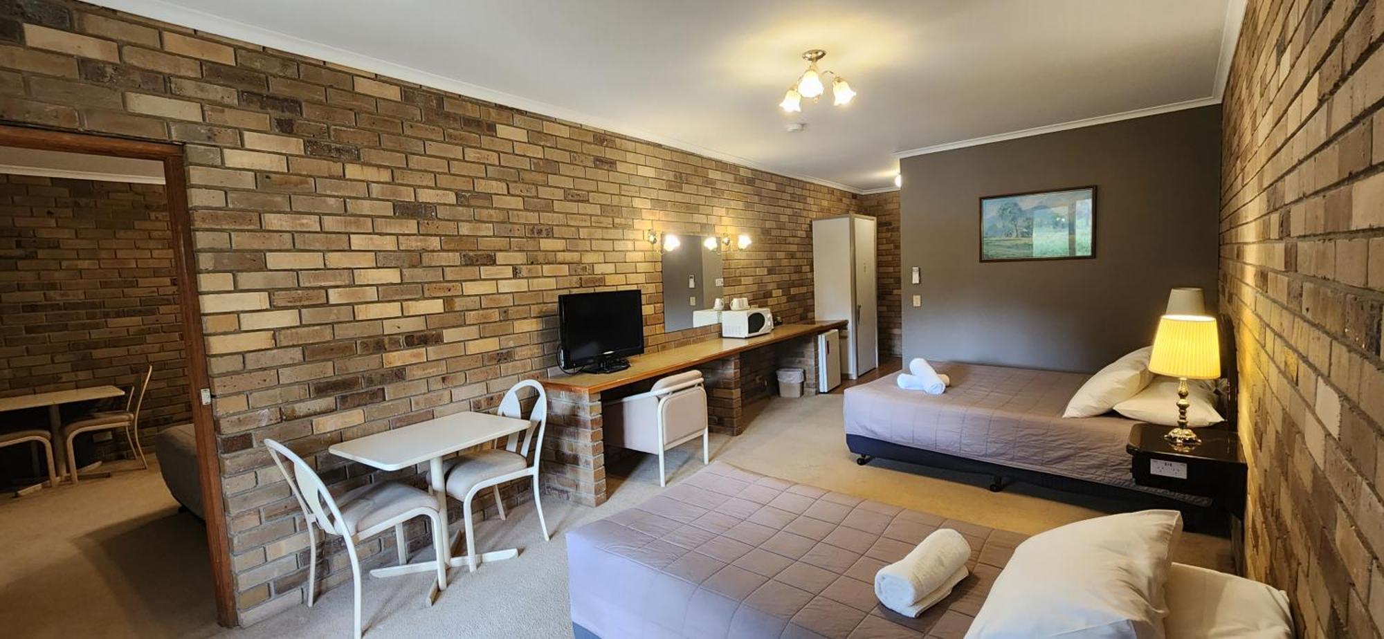 Magdala Motor Lodge & Lakeside Restaurant Stawell Exteriör bild
